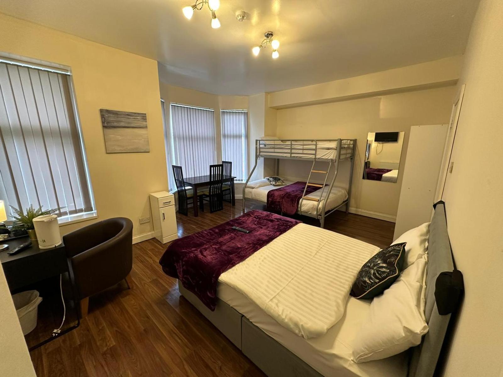 Olive Lodge Blackpool Buitenkant foto